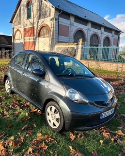 TOYOTA AYGO
